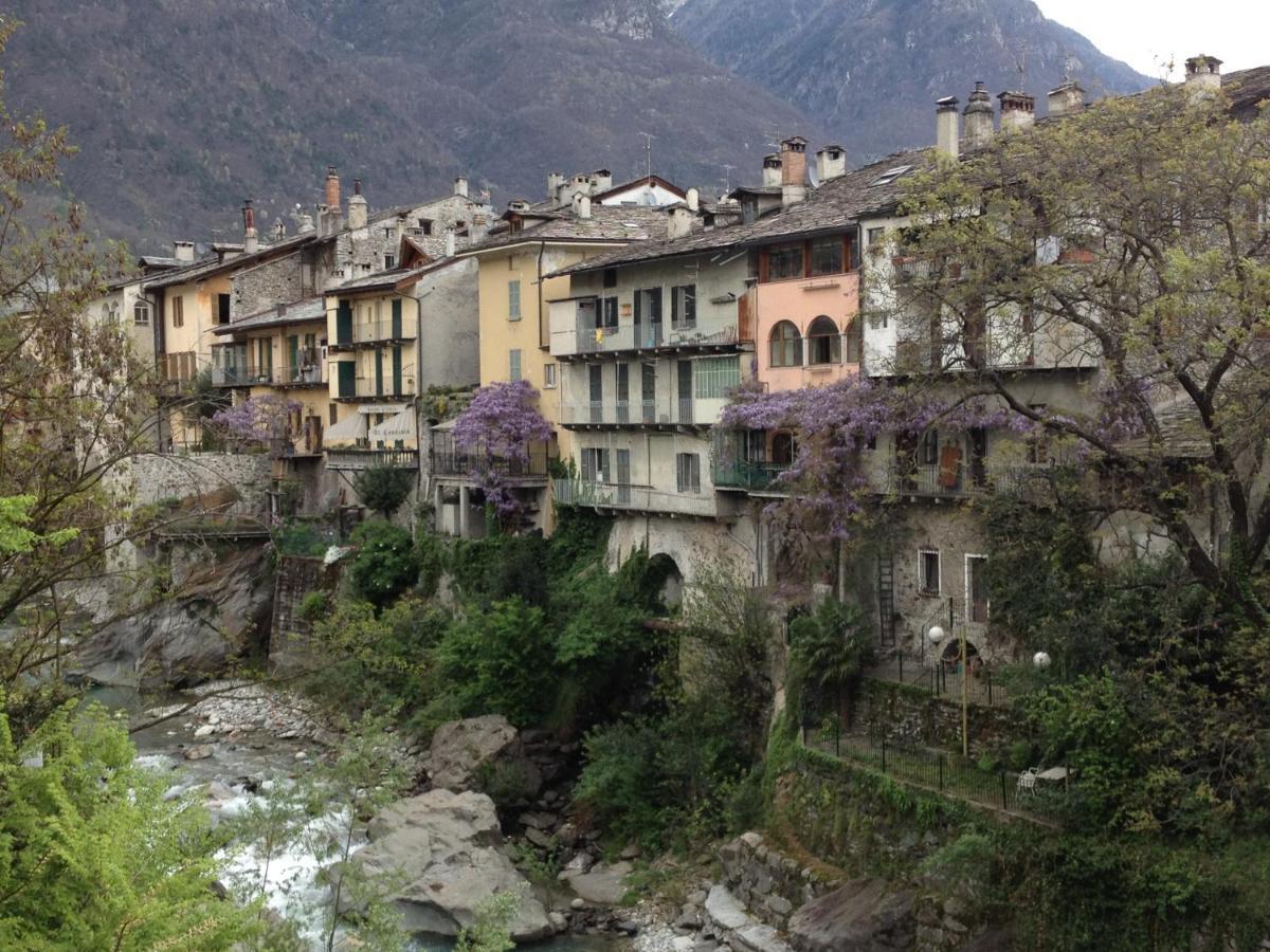 Bb Chiavenna Centro Storico Bed & Breakfast Eksteriør bilde